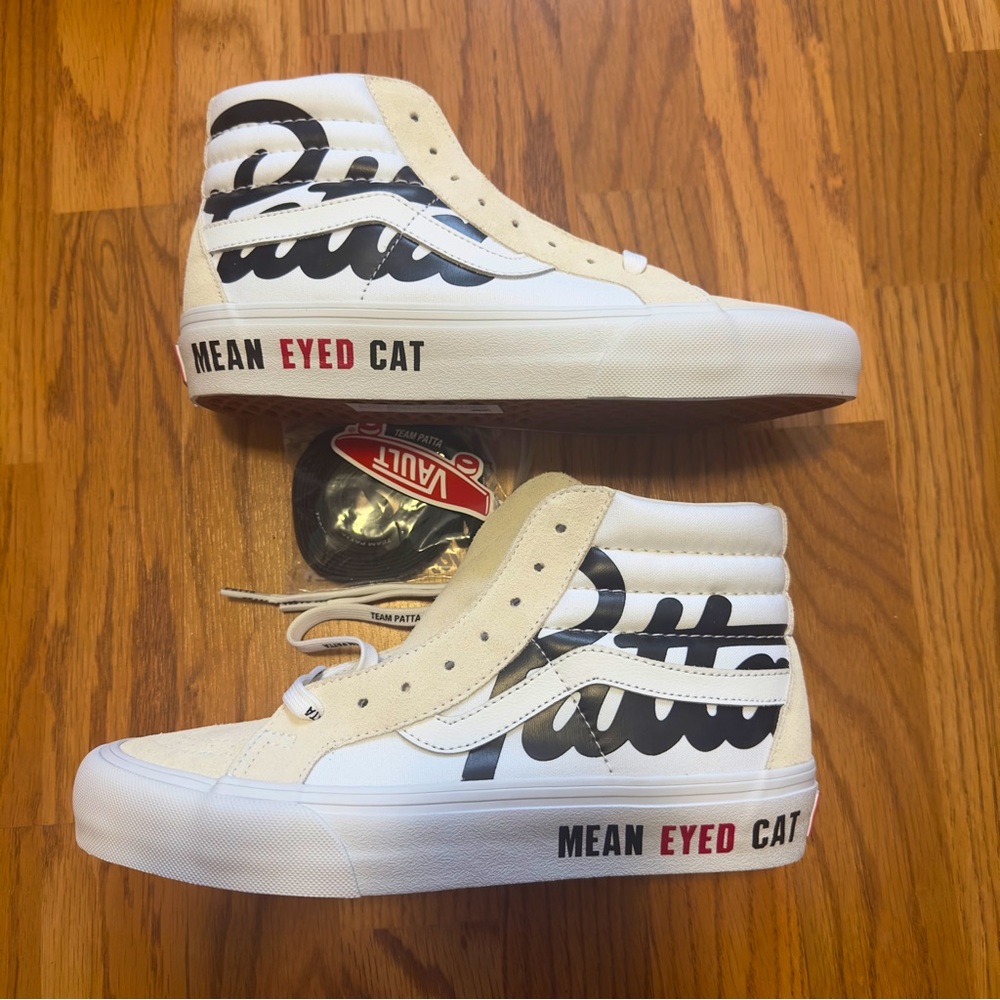 Brand new with tags. Never worn. Shoes & box in excellent condition.